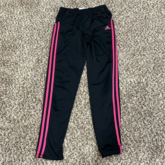 ADIDAS pants 💕 - Picture 3 of 6